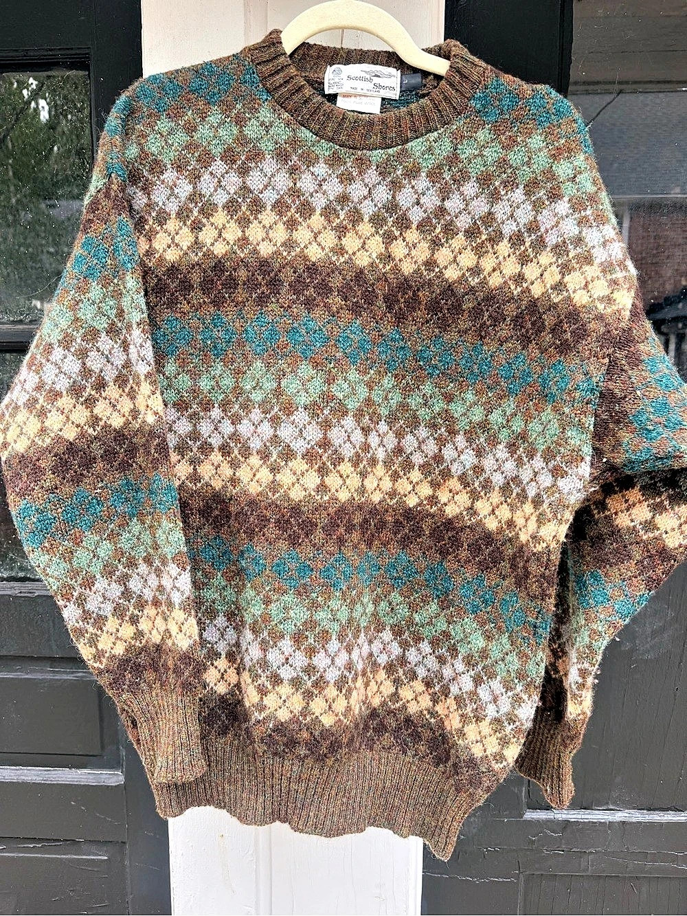 Scottish Shores Geometric Wool Sweater Size Large